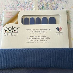 Greeting out nail set